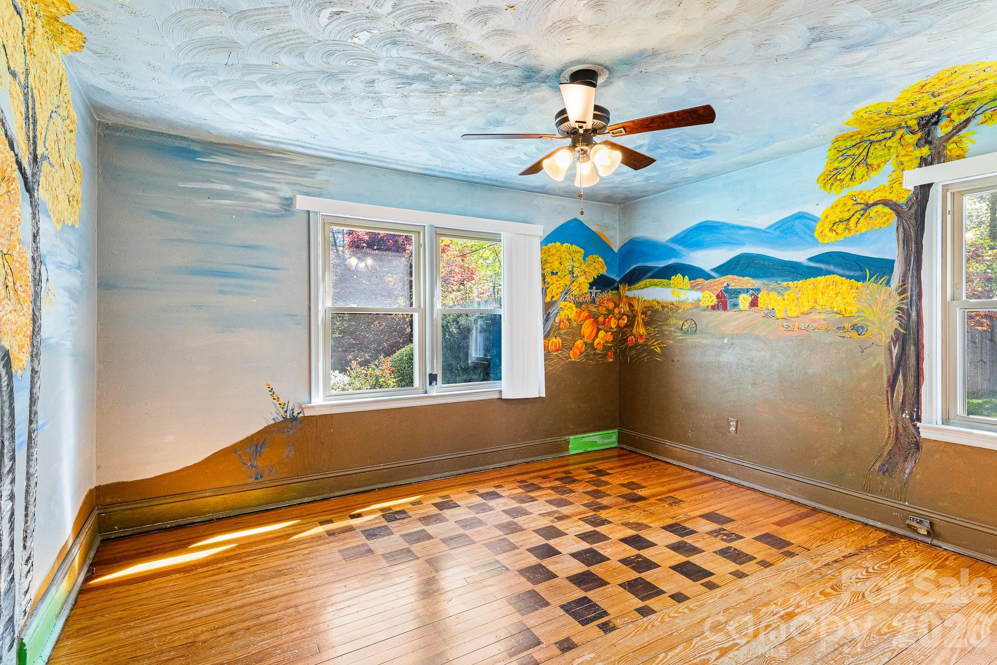 114 Walker Street Black Mountain NC 28711