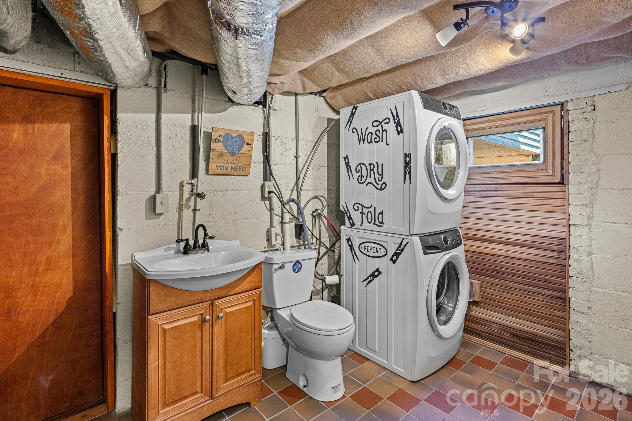 114 Walker Street Black Mountain NC 28711