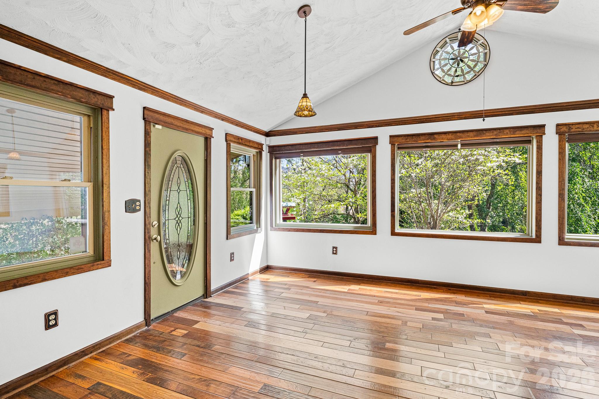114 Walker Street Black Mountain NC 28711