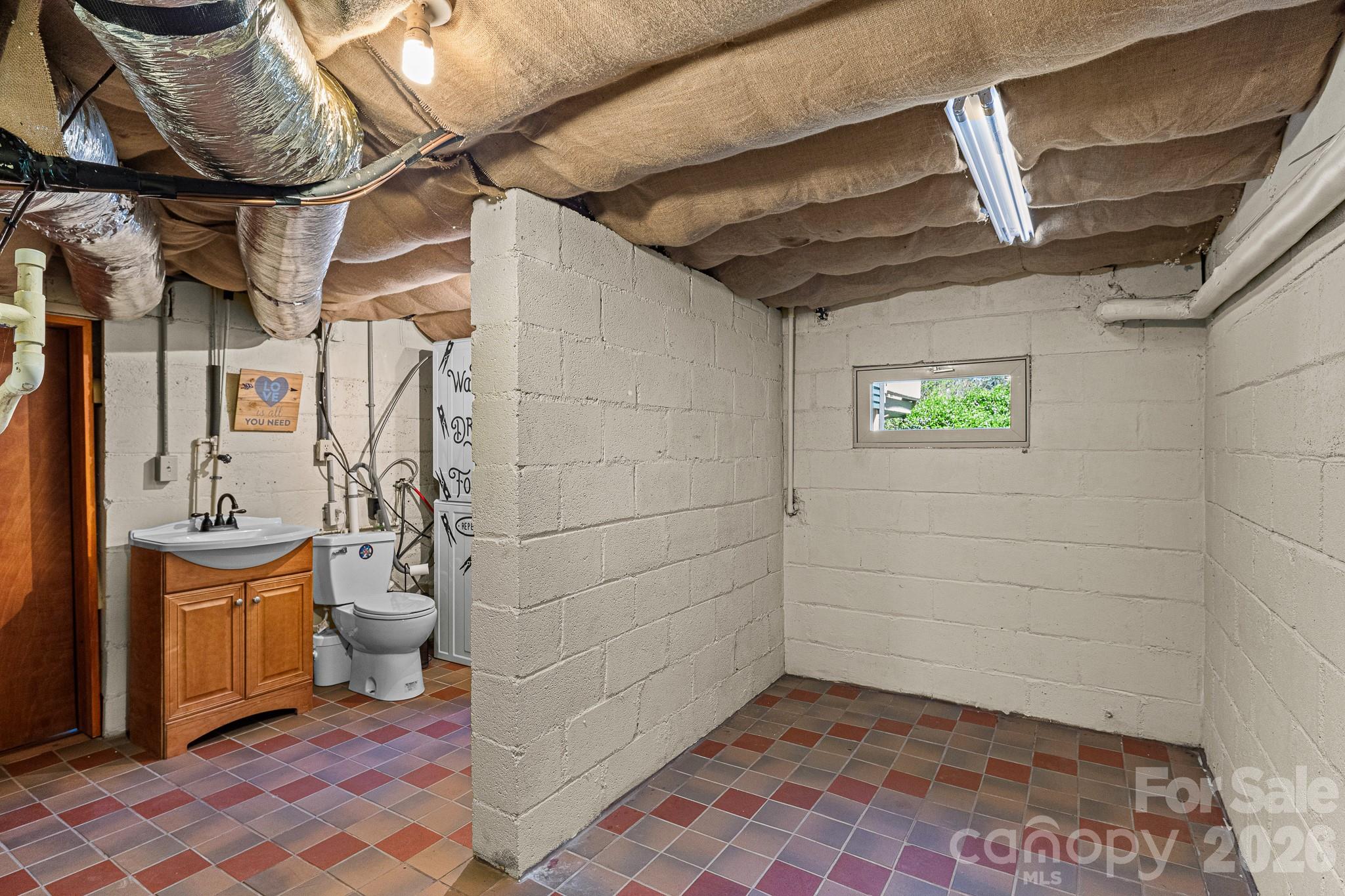 114 Walker Street Black Mountain NC 28711