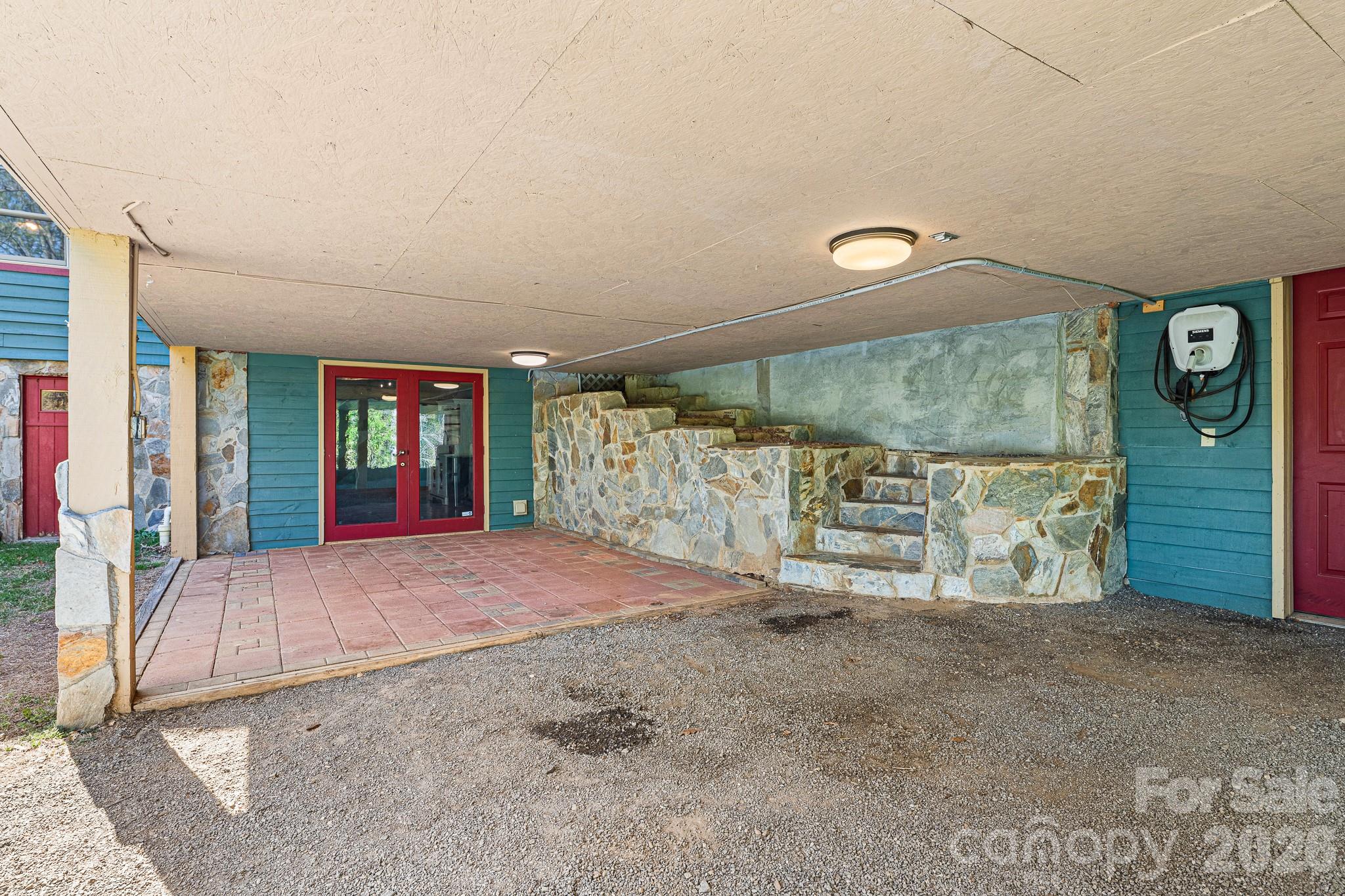 114 Walker Street Black Mountain NC 28711