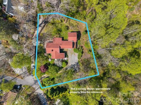 114 Walker Street Black Mountain NC 28711