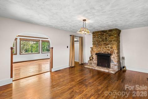 114 Walker Street Black Mountain NC 28711