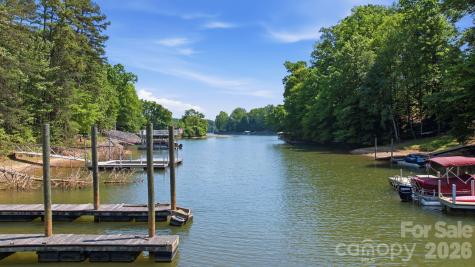 8321 Long Island Road Catawba NC 28609