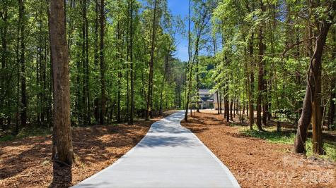 8321 Long Island Road Catawba NC 28609