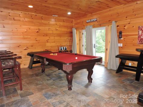 103 Chucks Lane Bakersville NC 28705