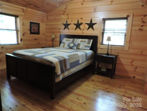 103 Chucks Lane Bakersville NC 28705