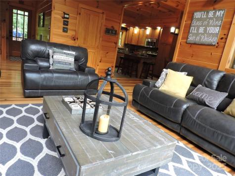 103 Chucks Lane Bakersville NC 28705