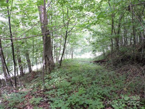 103 Chucks Lane Bakersville NC 28705