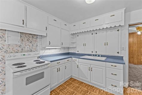 2517 Plum Street Charlotte NC 28269
