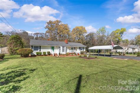 2517 Plum Street Charlotte NC 28269