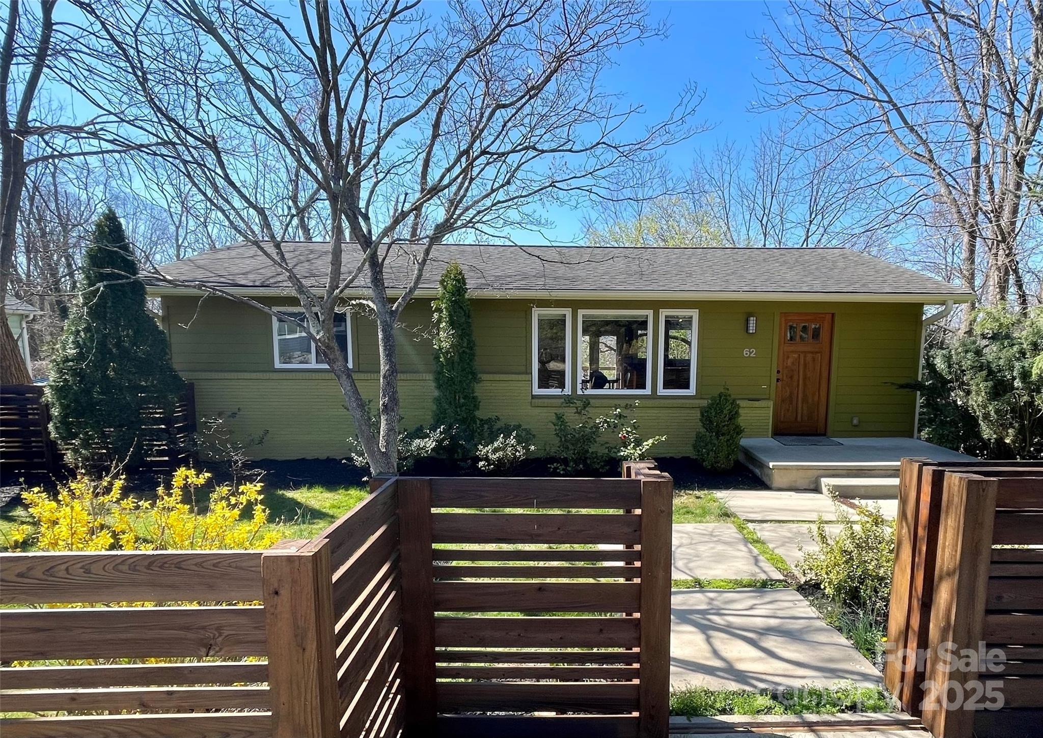 62 Beverly Road W Asheville NC 28806