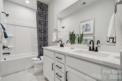 1249 Margo Mannor Fort Mill SC 29708