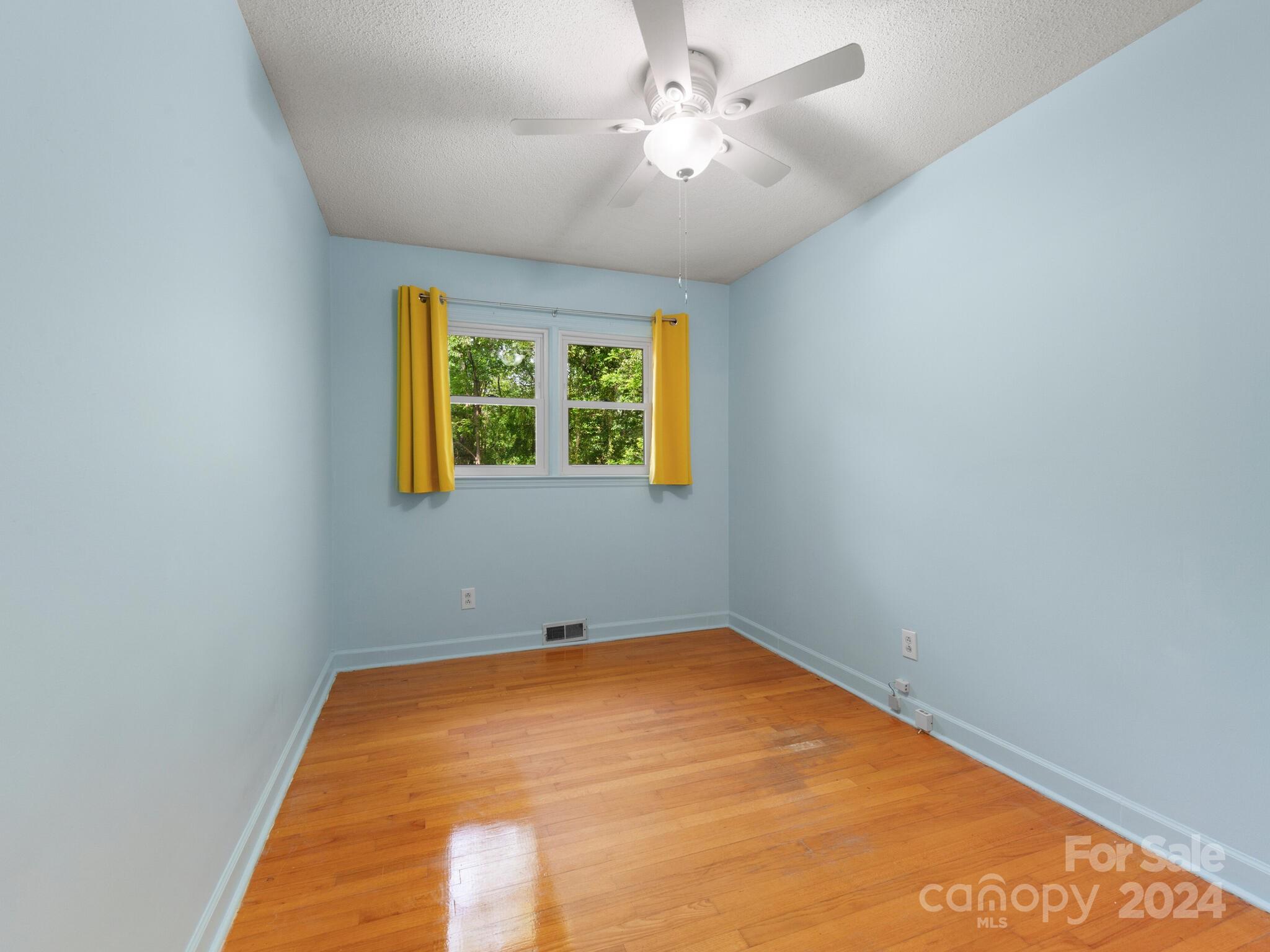 12 Mulberry Drive Arden NC 28704