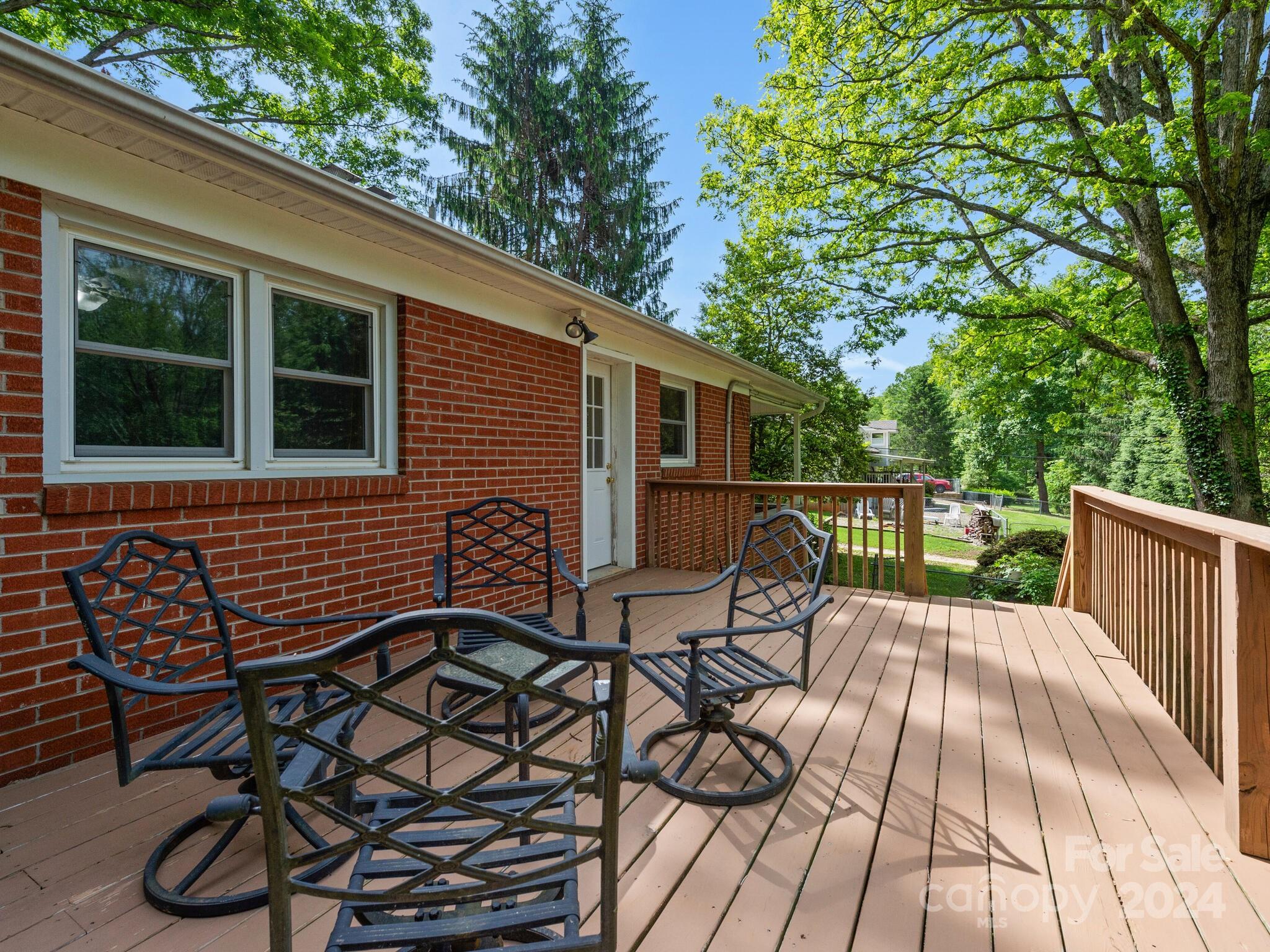 12 Mulberry Drive Arden NC 28704