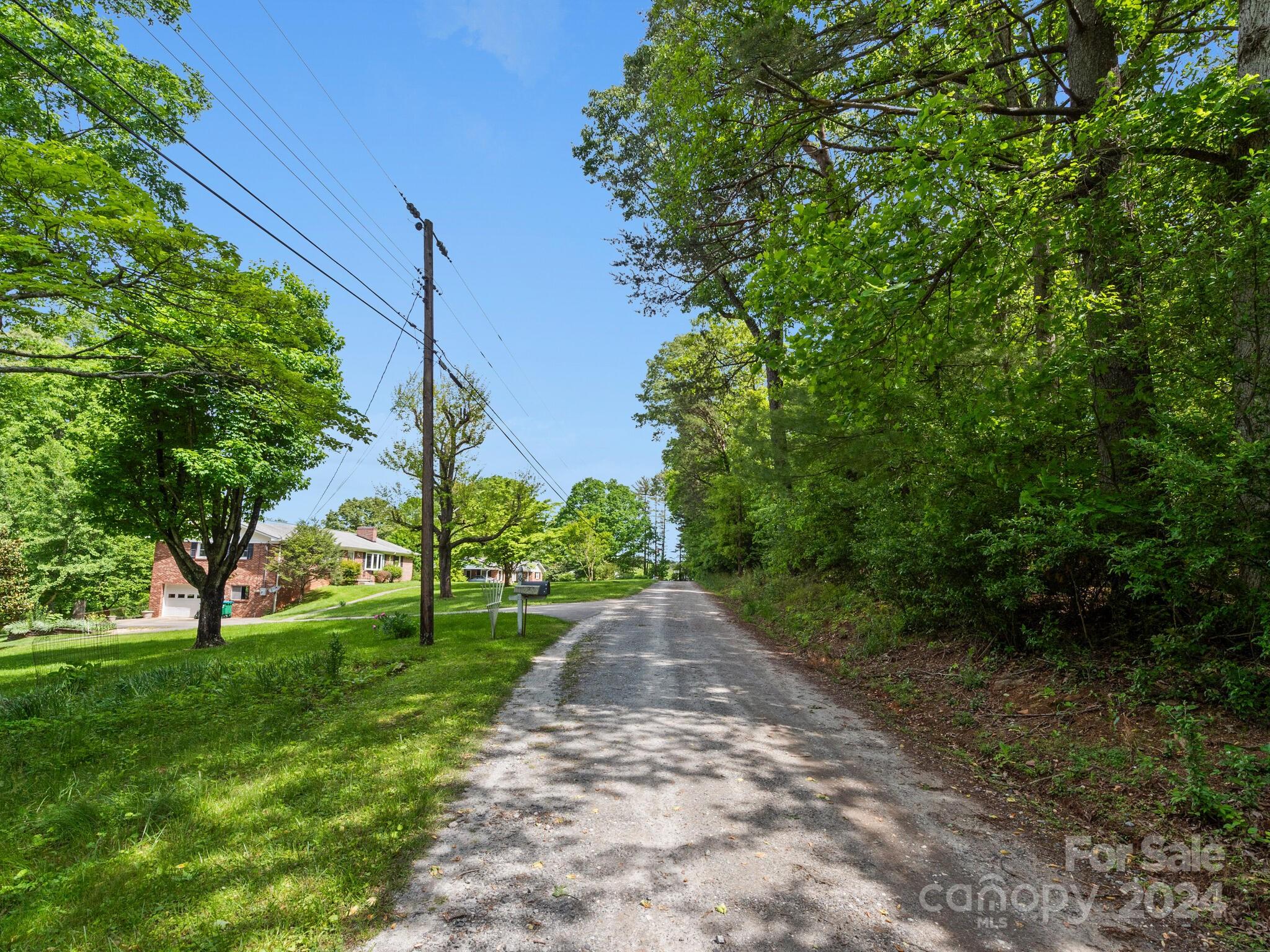 12 Mulberry Drive Arden NC 28704
