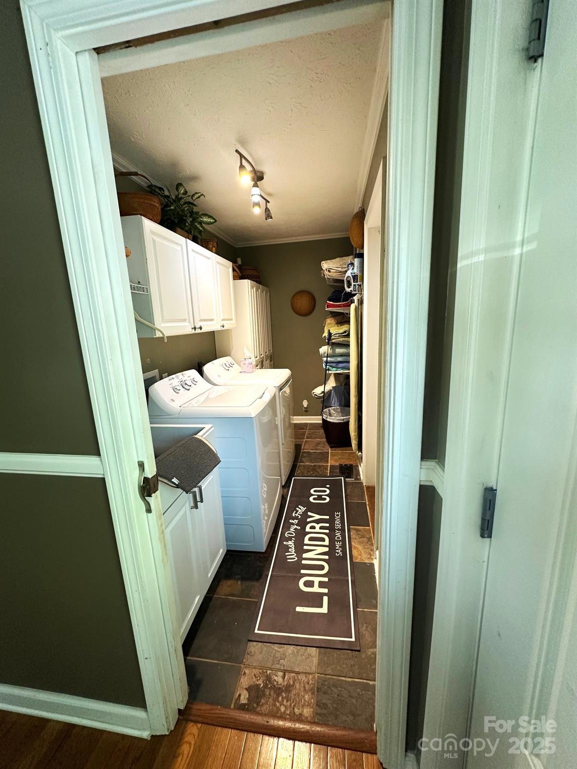 25 Norman Road Fletcher NC 28732