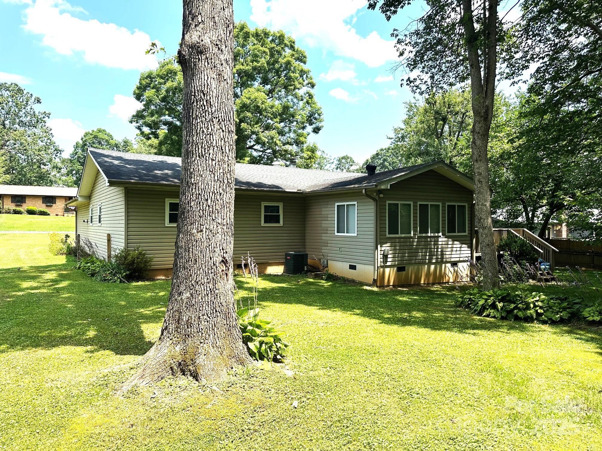 25 Norman Road Fletcher NC 28732