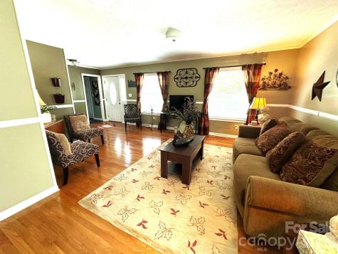 25 Norman Road Fletcher NC 28732