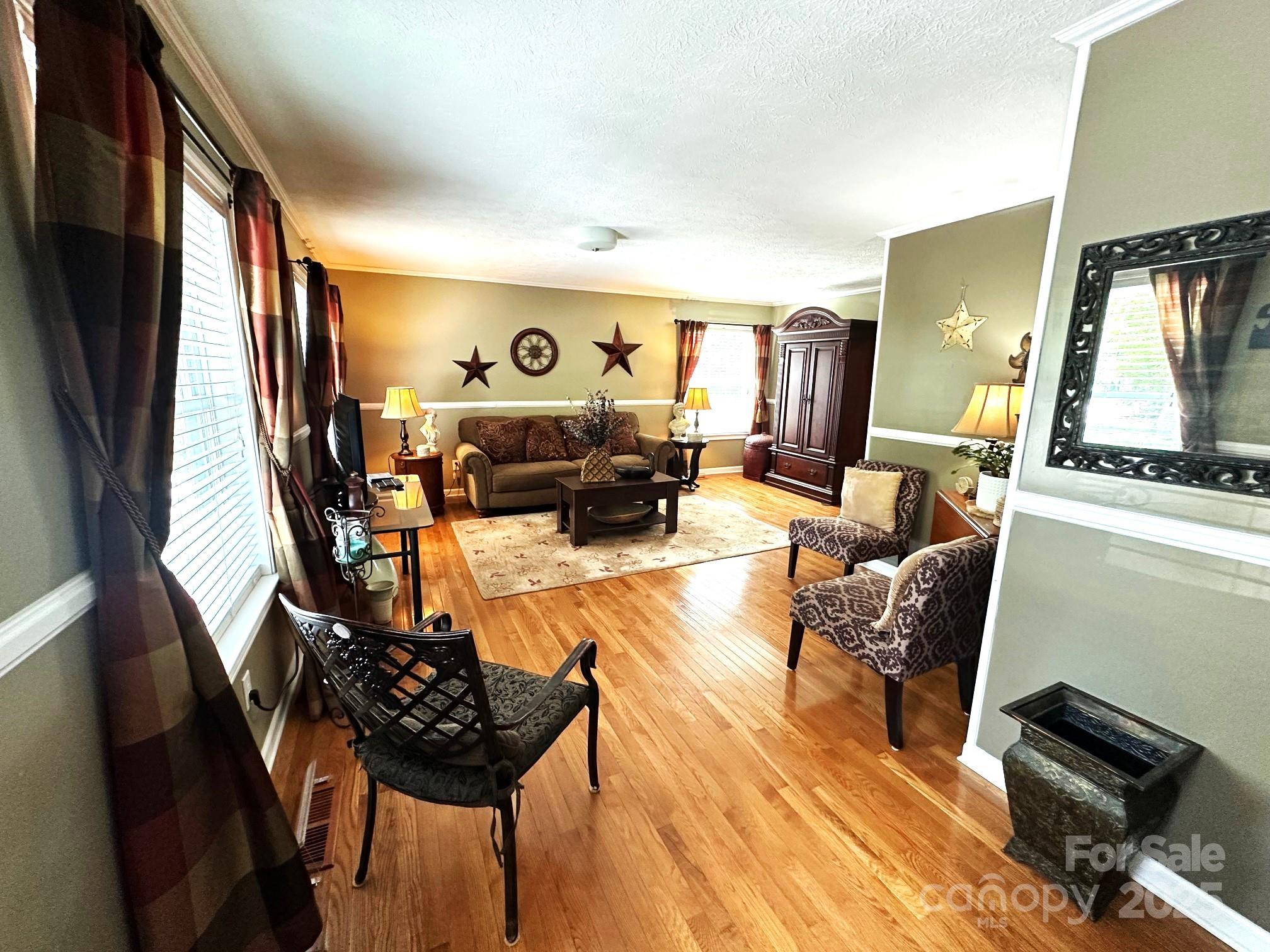 25 Norman Road Fletcher NC 28732