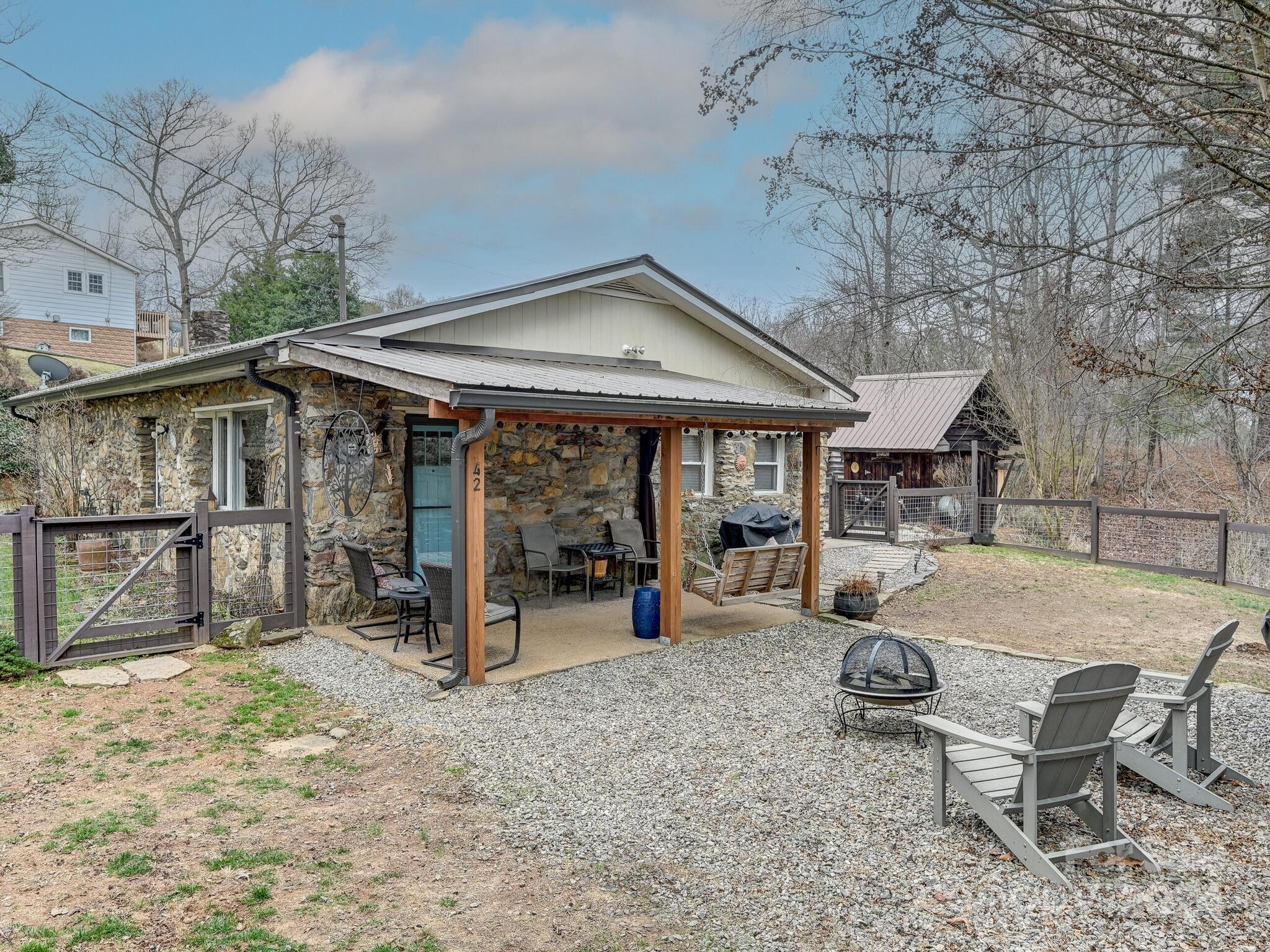 42 Skyland Circle Asheville NC 28804
