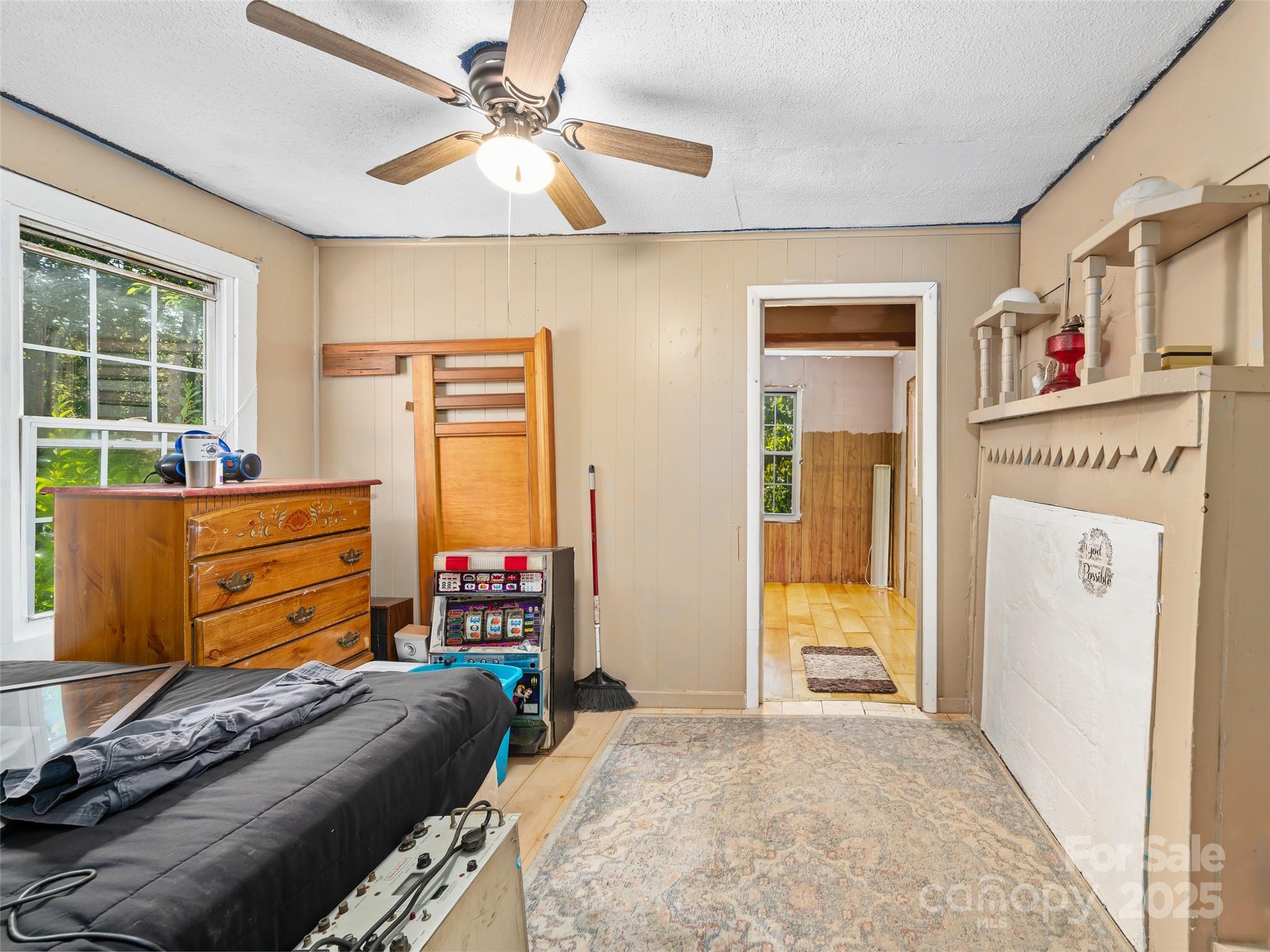 353 Perkins Road Bakersville NC 28705