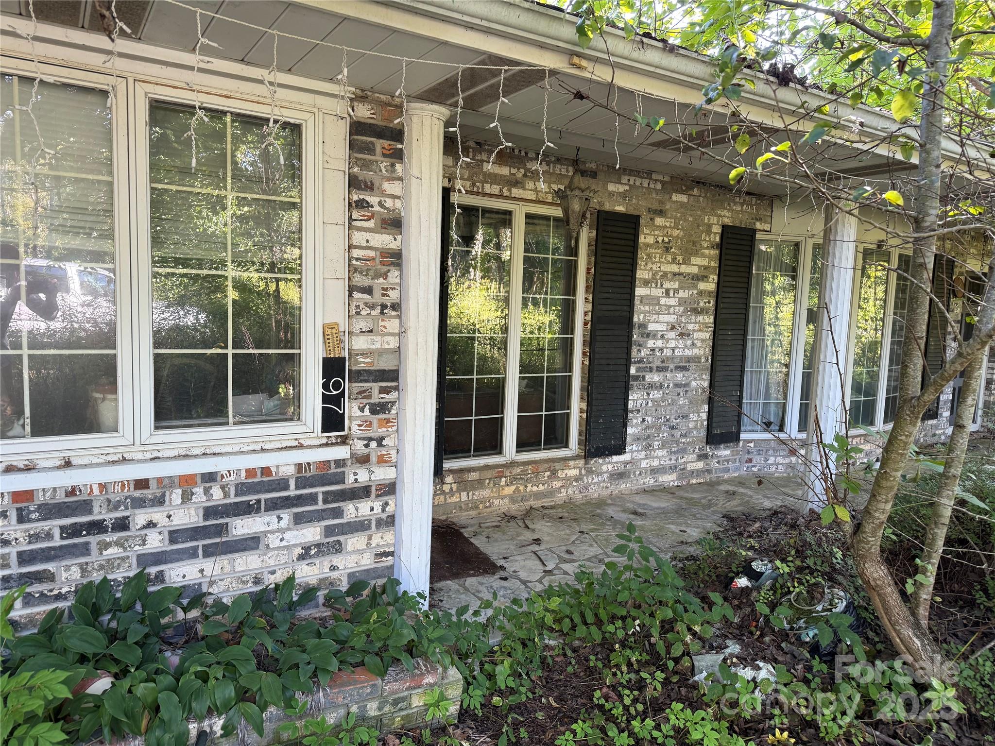 353 Perkins Road Bakersville NC 28705