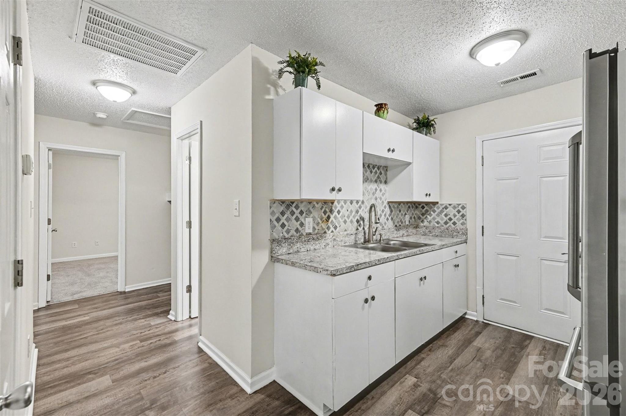 1910 Parkdale Avenue Gastonia NC 28052
