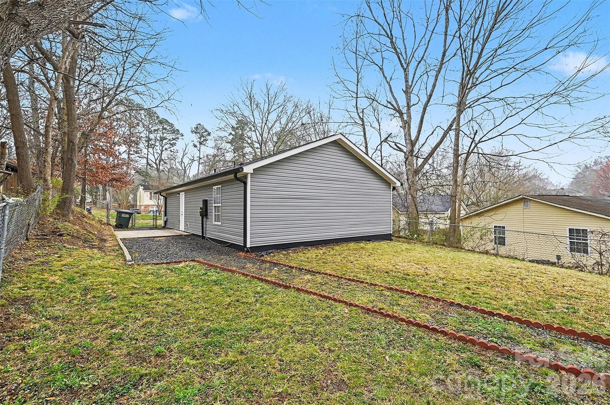 1910 Parkdale Avenue Gastonia NC 28052