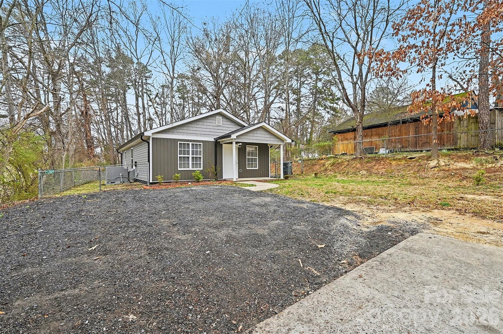 1910 Parkdale Avenue Gastonia NC 28052