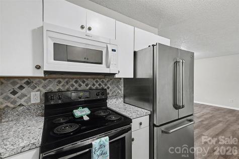 1910 Parkdale Avenue Gastonia NC 28052