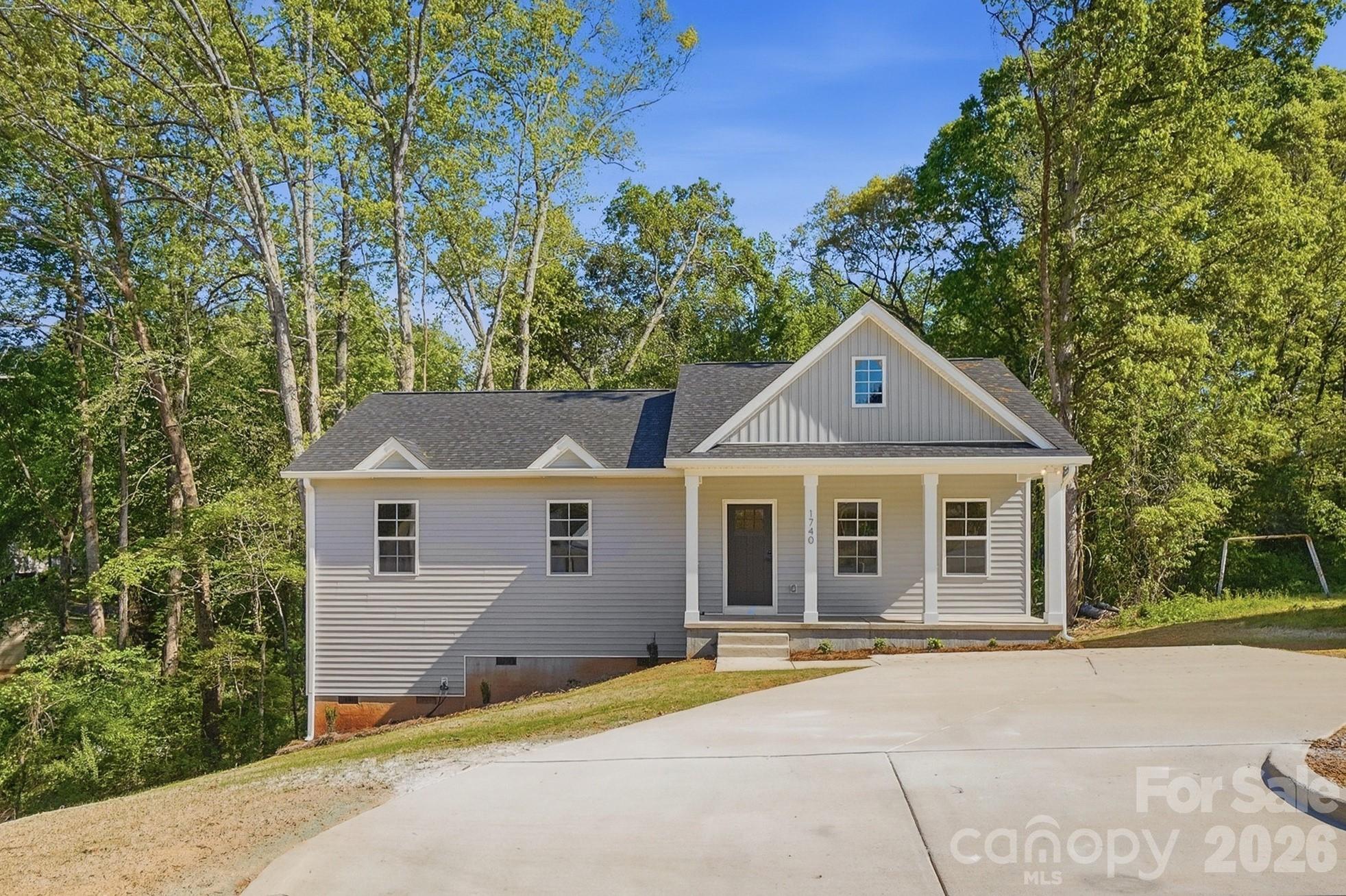 1740 Moss Court Gastonia NC 28054