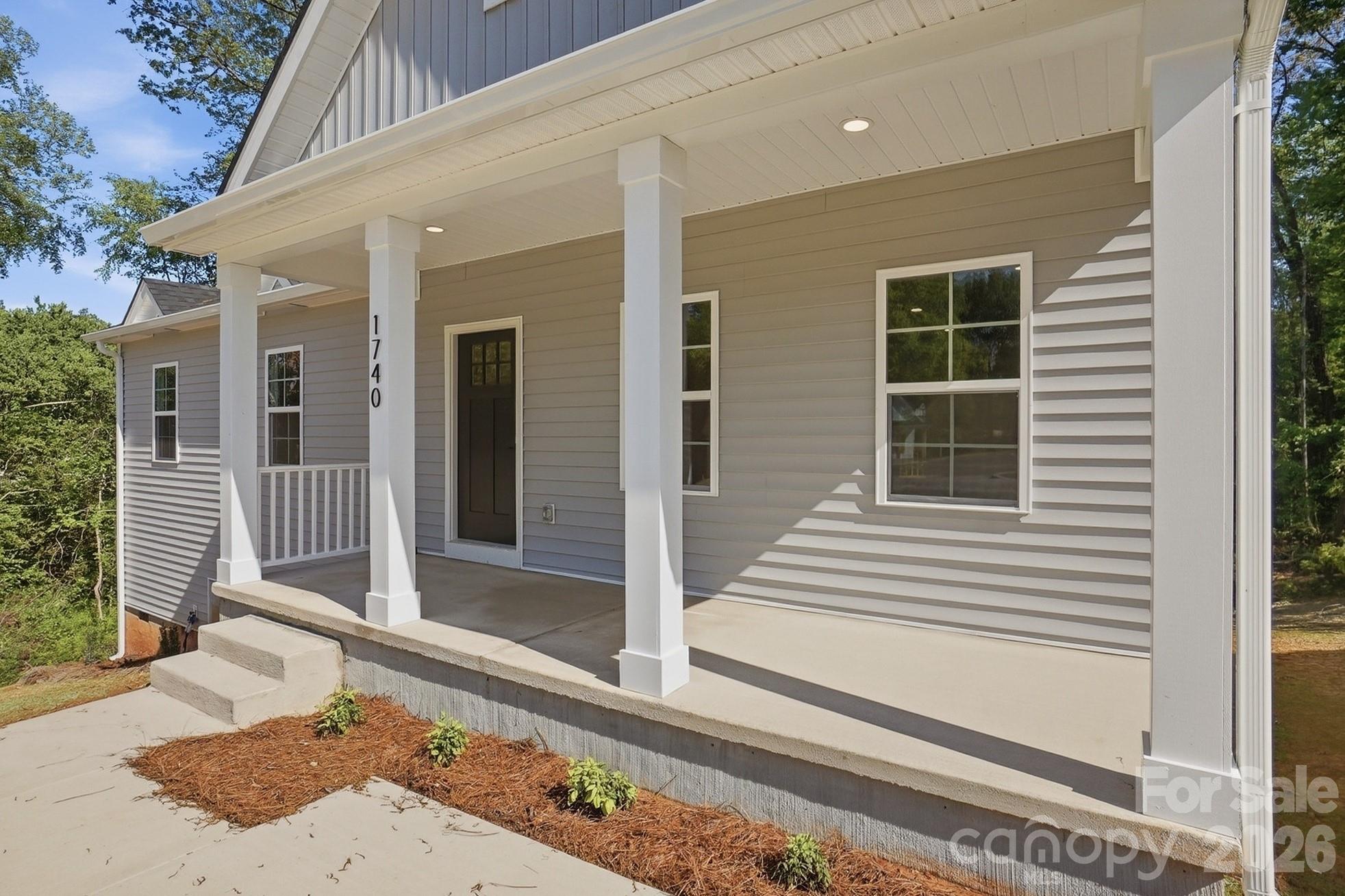1740 Moss Court Gastonia NC 28054