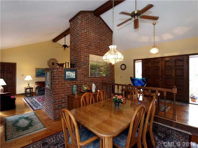 1901 Carmel Ridge Road Charlotte NC 28226