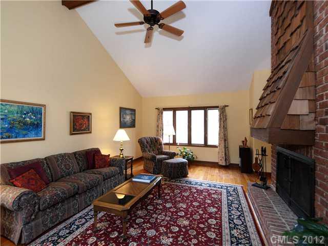 1901 Carmel Ridge Road Charlotte NC 28226