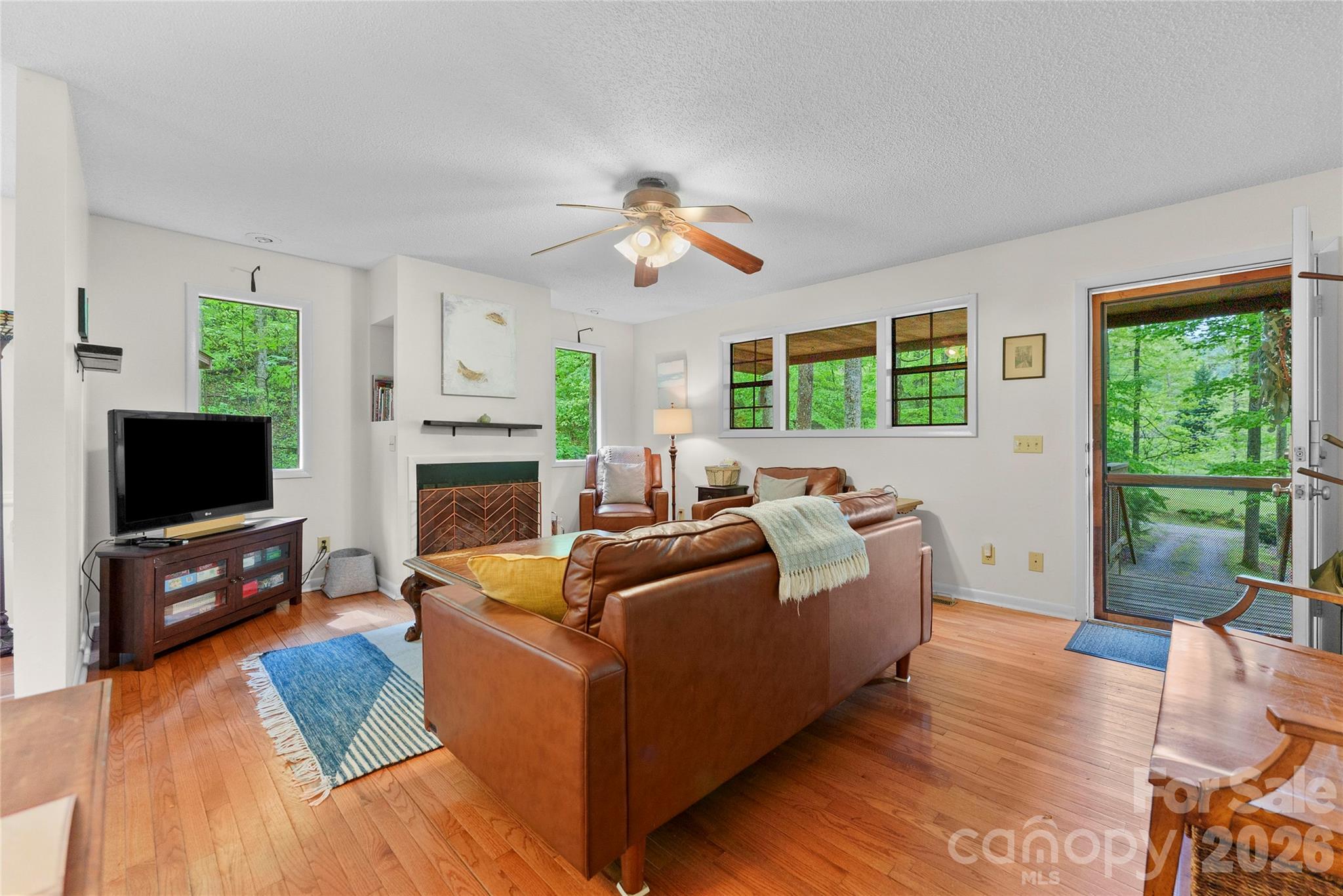 280 Timberside Drive Mars Hill NC 28754