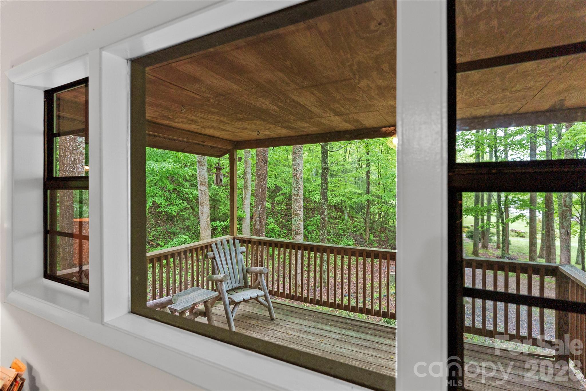 280 Timberside Drive Mars Hill NC 28754