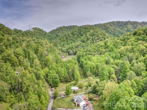280 Timberside Drive Mars Hill NC 28754