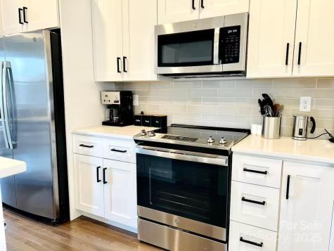 1057 Riverside Drive Asheville NC 28804