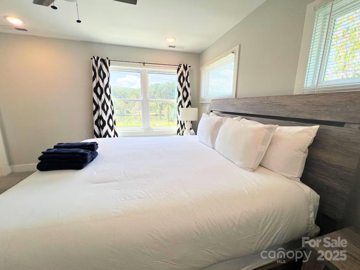 1057 Riverside Drive Asheville NC 28804