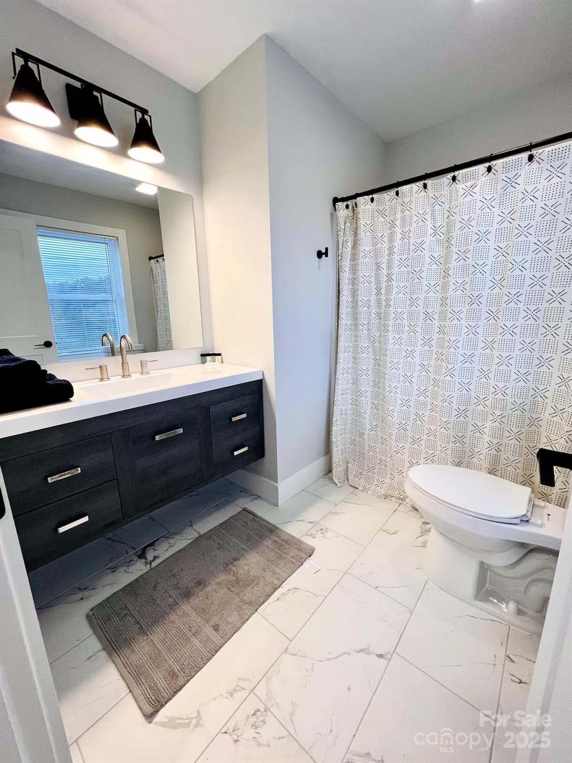 1057 Riverside Drive Asheville NC 28804