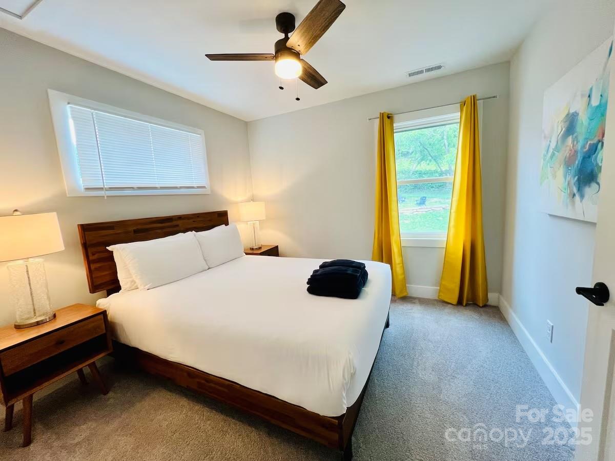 1057 Riverside Drive Asheville NC 28804