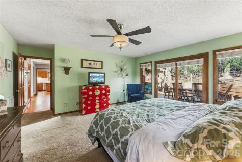 10 Thornwood Court Clover SC 29710