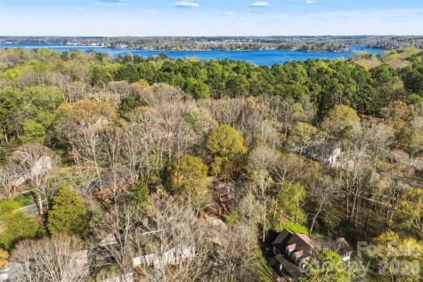 10 Thornwood Court Clover SC 29710