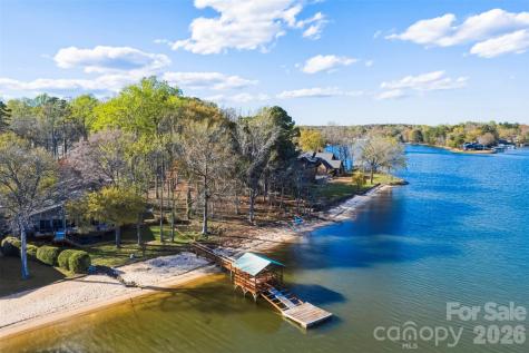 10 Thornwood Court Clover SC 29710