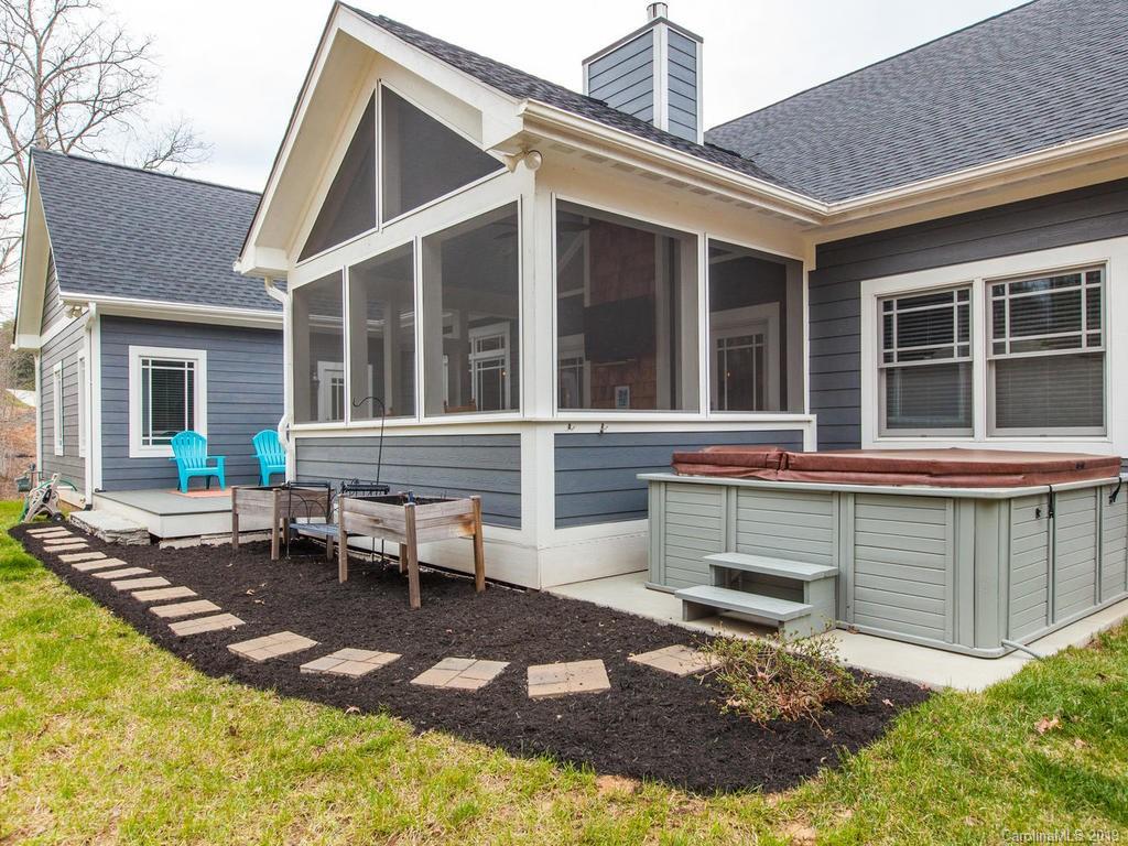 57 Nader Avenue Weaverville NC 28787