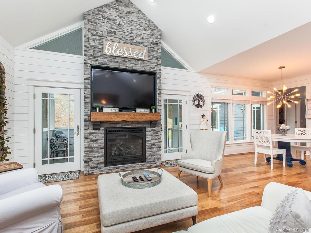 57 Nader Avenue Weaverville NC 28787
