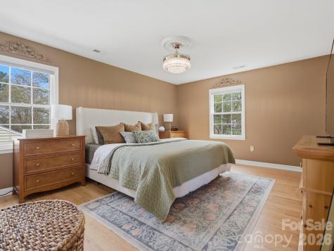 9234 Covedale Drive Charlotte NC 28270