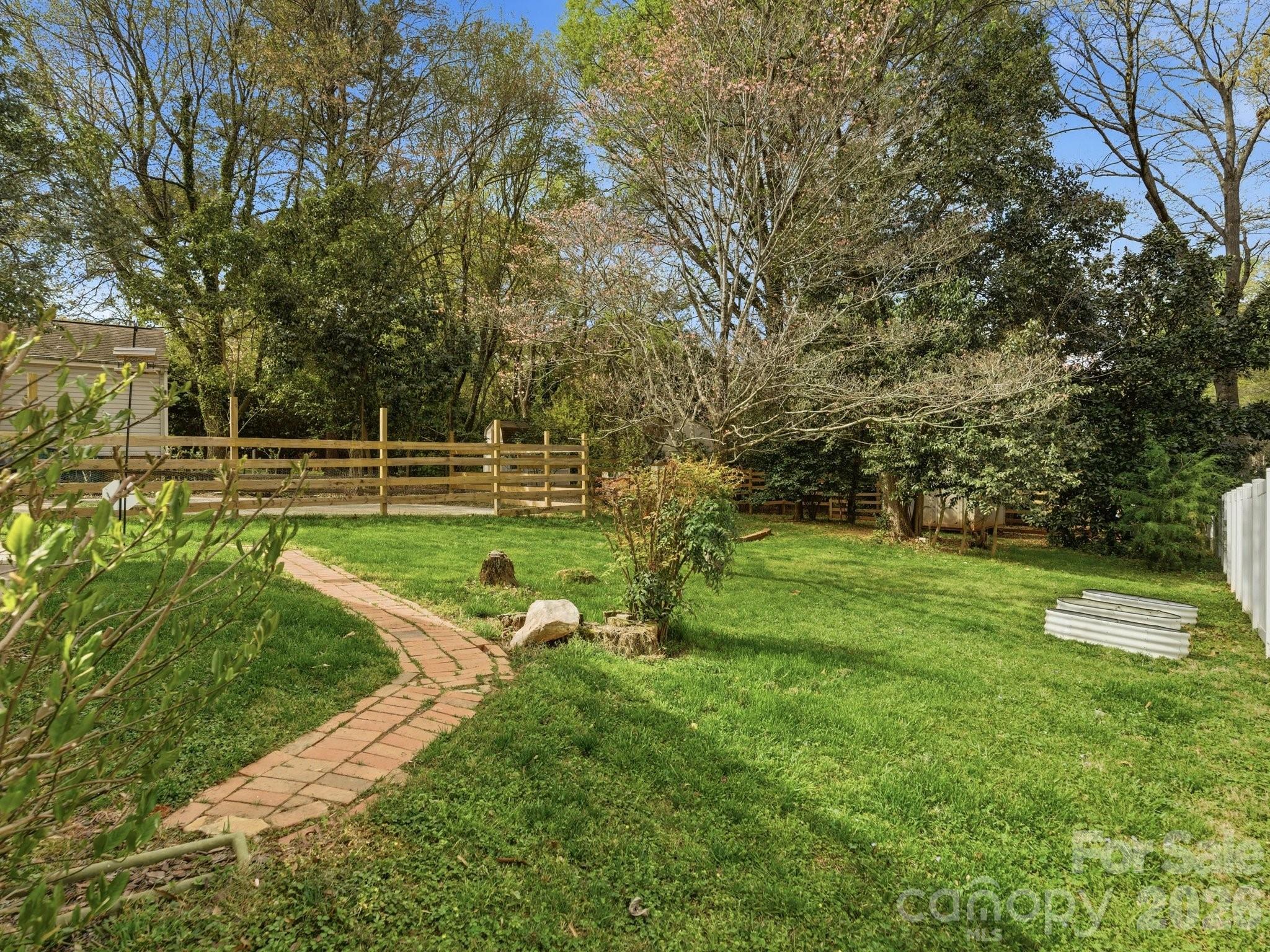 9234 Covedale Drive Charlotte NC 28270