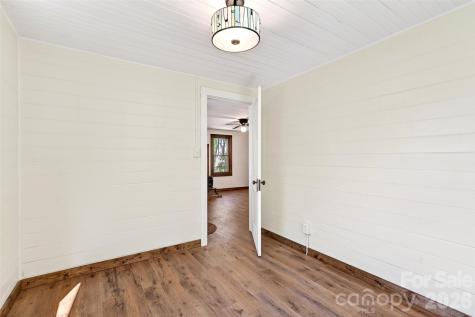 488 Cad Campbell Road Bakersville NC 28705
